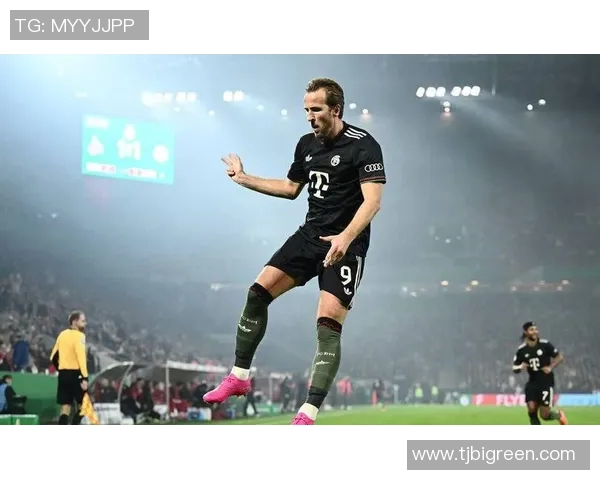 巴萨6500万求凯恩替莱万，这场转会战你了解吗？