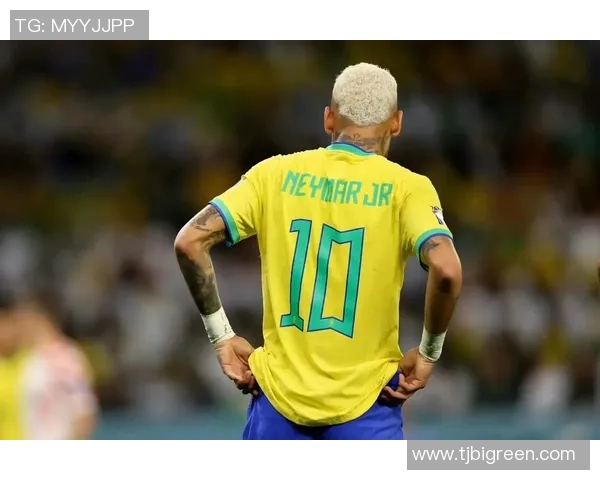 内马尔带伤玩命保级：足球场上的不屈传奇